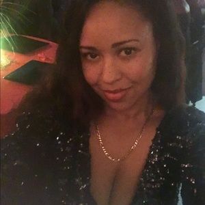 Meet your Posher, Alia